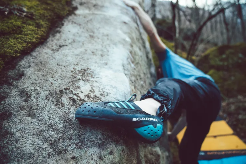 Scarpa Instinct S Climbing Shoes - Black-Azure-8